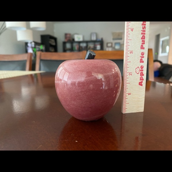Apple Paperweight - Picture 2 of 5
